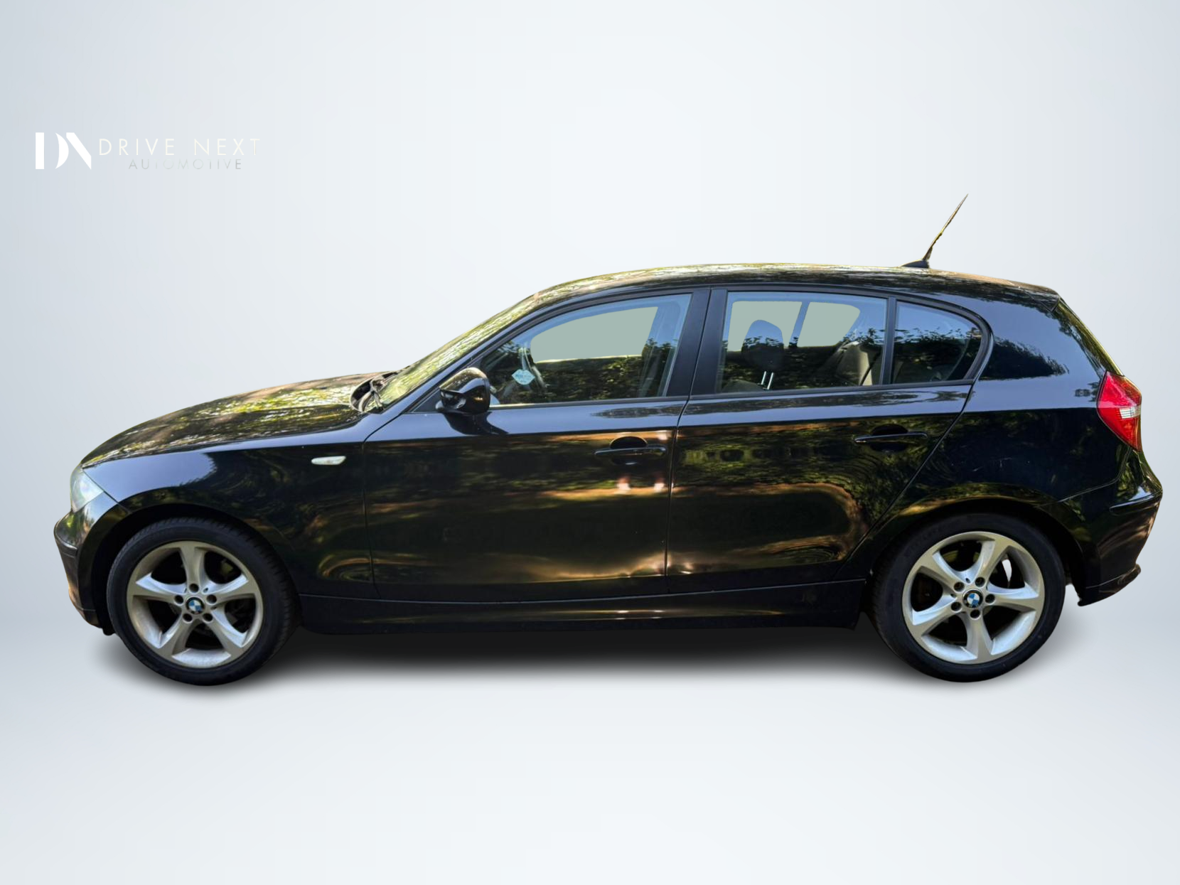 BMW 1 Series 2.0 116i Sport Hatchback 5dr Petrol Manual Euro 5 (s/s) (122 ps)