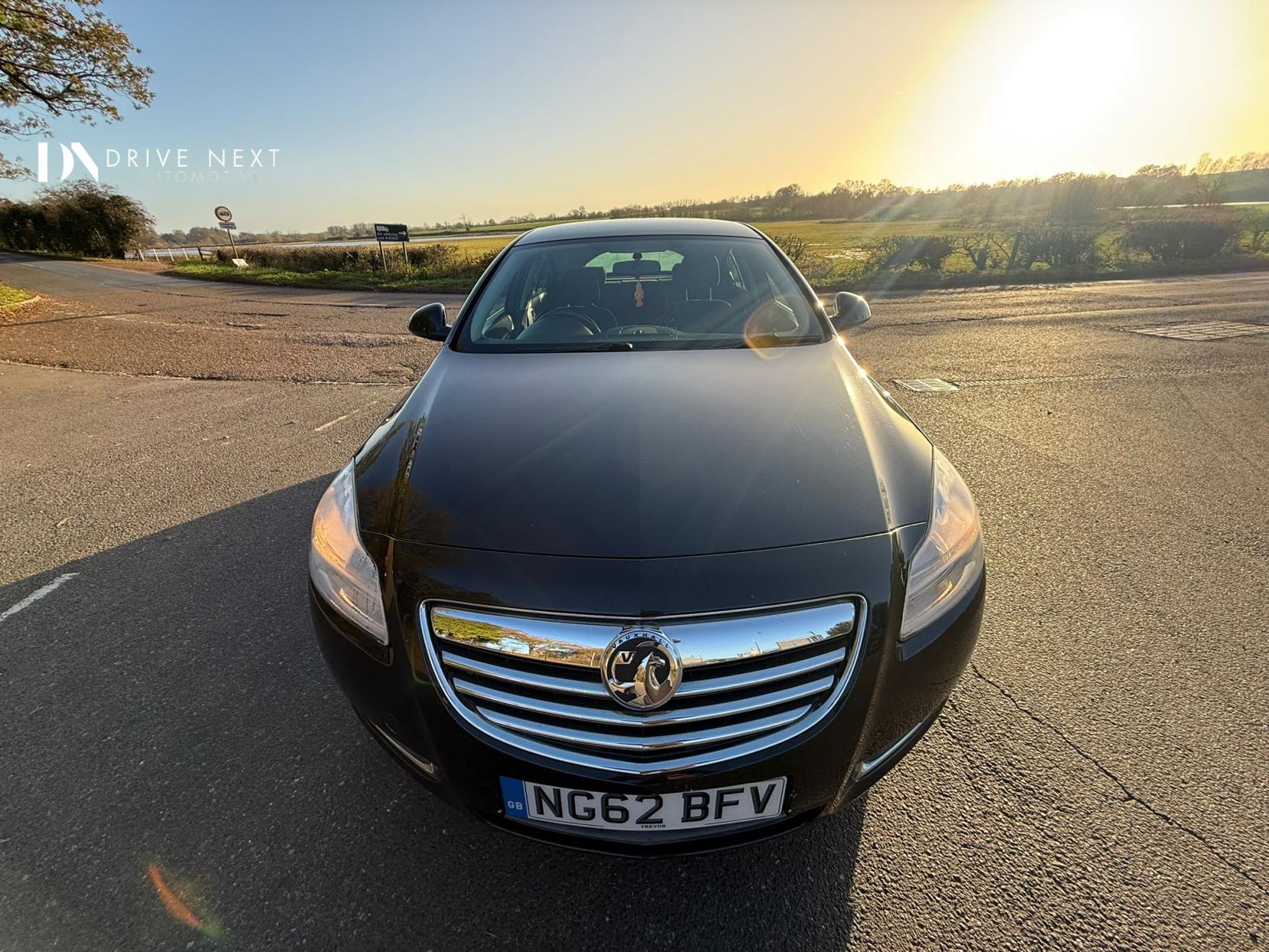 Vauxhall Insignia 2.0 CDTi ecoFLEX Exclusiv Hatchback 5dr Diesel Manual Euro 5 (s/s) (130 ps)