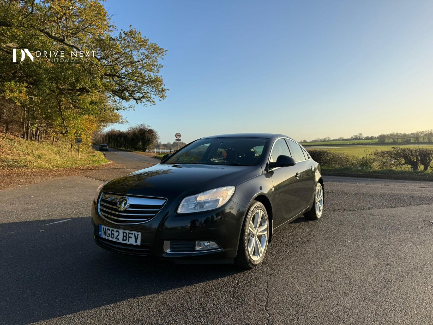 Vauxhall Insignia 2.0 CDTi ecoFLEX Exclusiv Hatchback 5dr Diesel Manual Euro 5 (s/s) (130 ps)