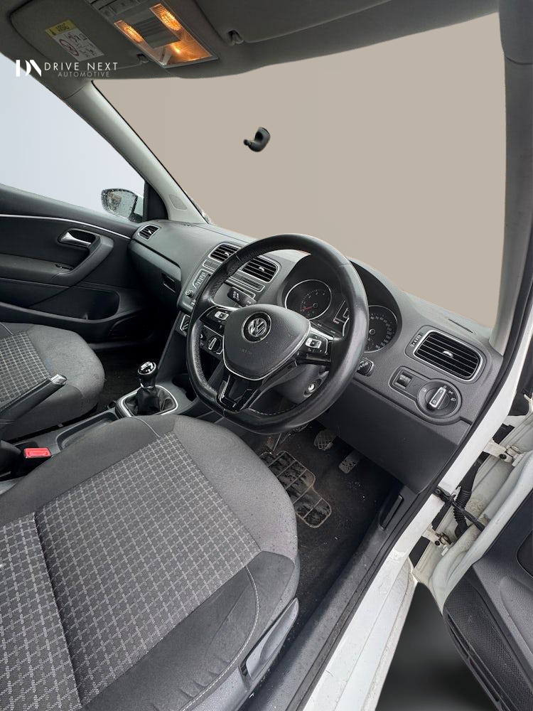 Volkswagen Polo 1.0 BlueMotion Tech SE Hatchback 5dr Petrol Manual Euro 6 (s/s) (60 ps)