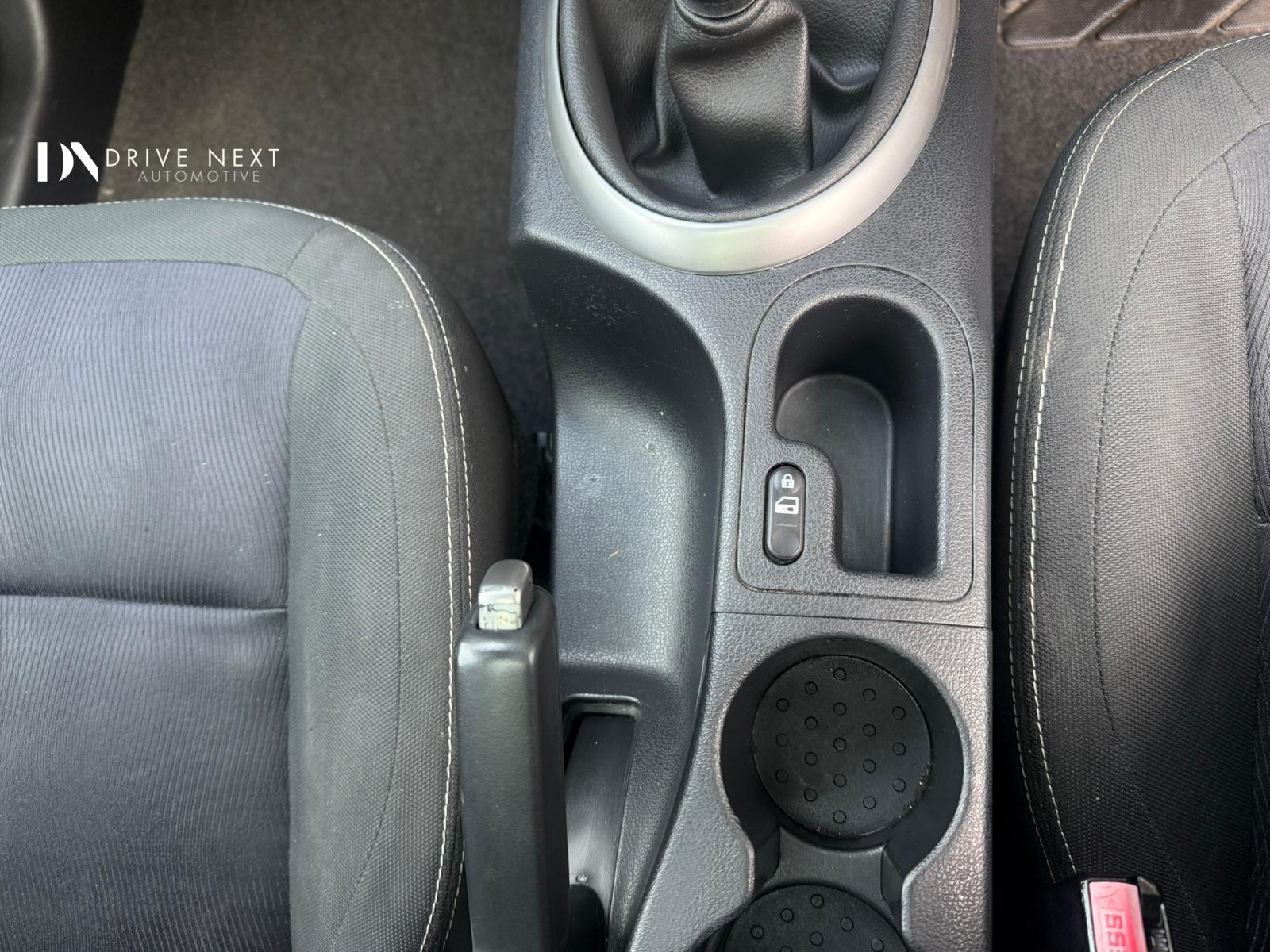 Nissan Qashqai 1.5 dCi n-tec+ SUV 5dr Diesel Manual 2WD Euro 5 (110 ps)