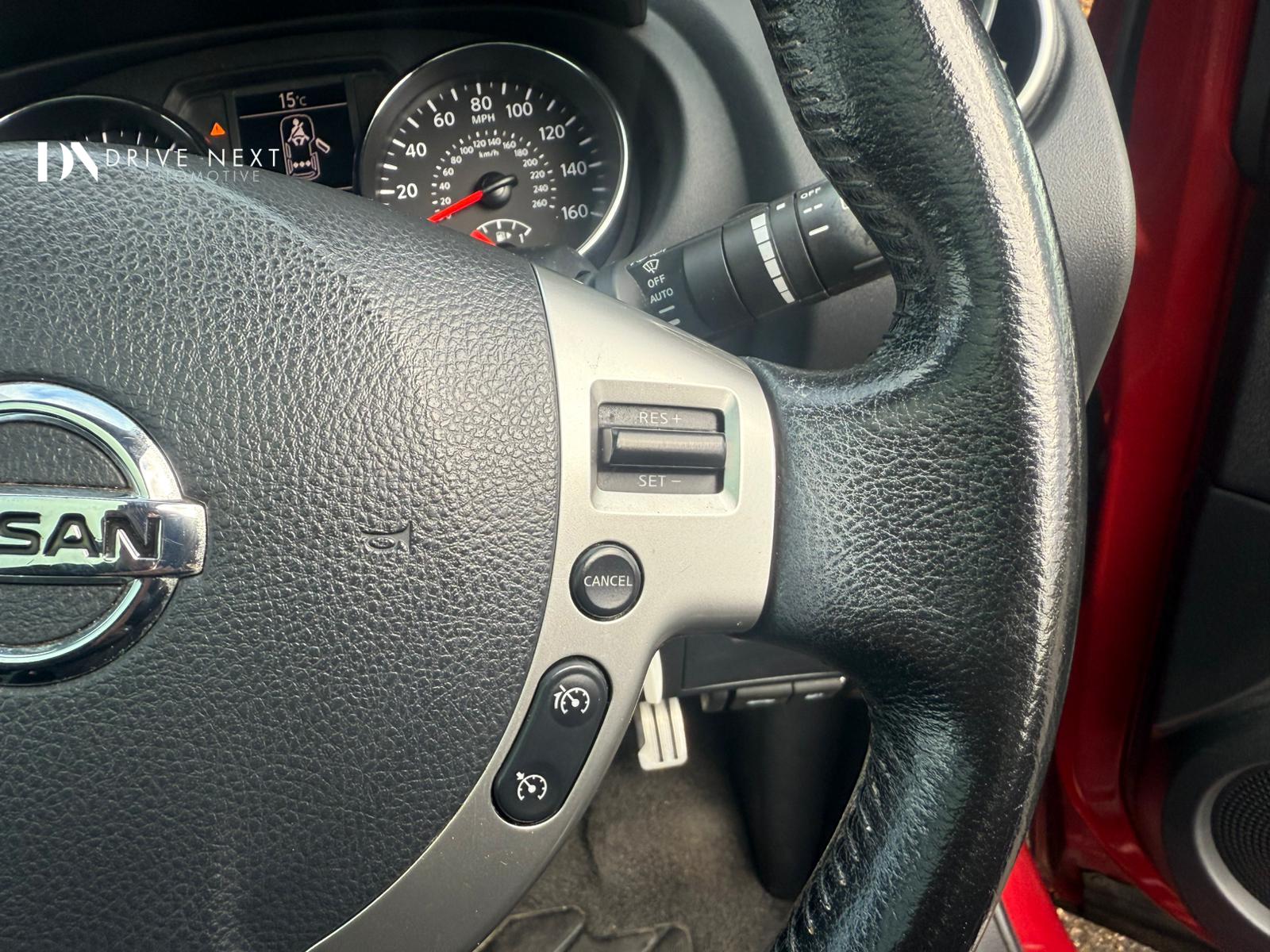 Nissan Qashqai 1.5 dCi n-tec+ SUV 5dr Diesel Manual 2WD Euro 5 (110 ps)