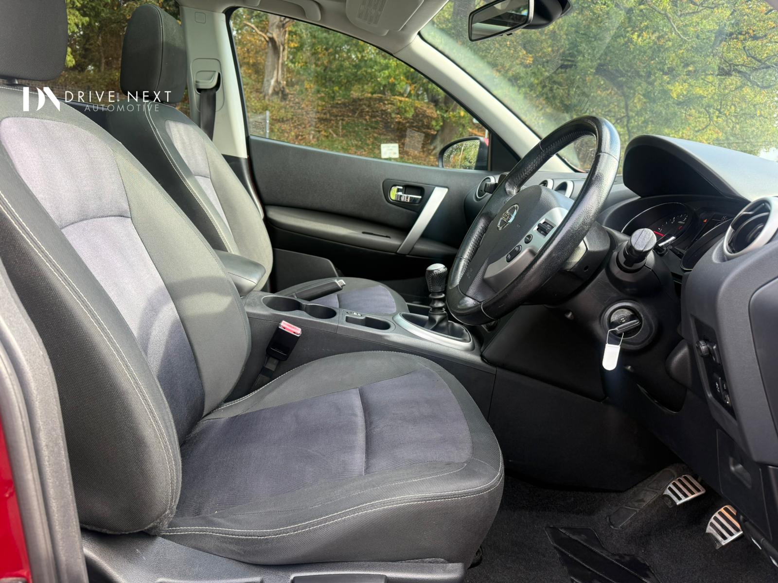 Nissan Qashqai 1.5 dCi n-tec+ SUV 5dr Diesel Manual 2WD Euro 5 (110 ps)