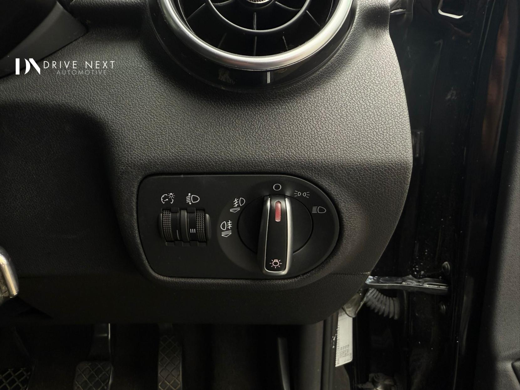 Audi A1 1.4 TFSI Sport Hatchback 3dr Petrol Manual Euro 5 (s/s) (122 ps)