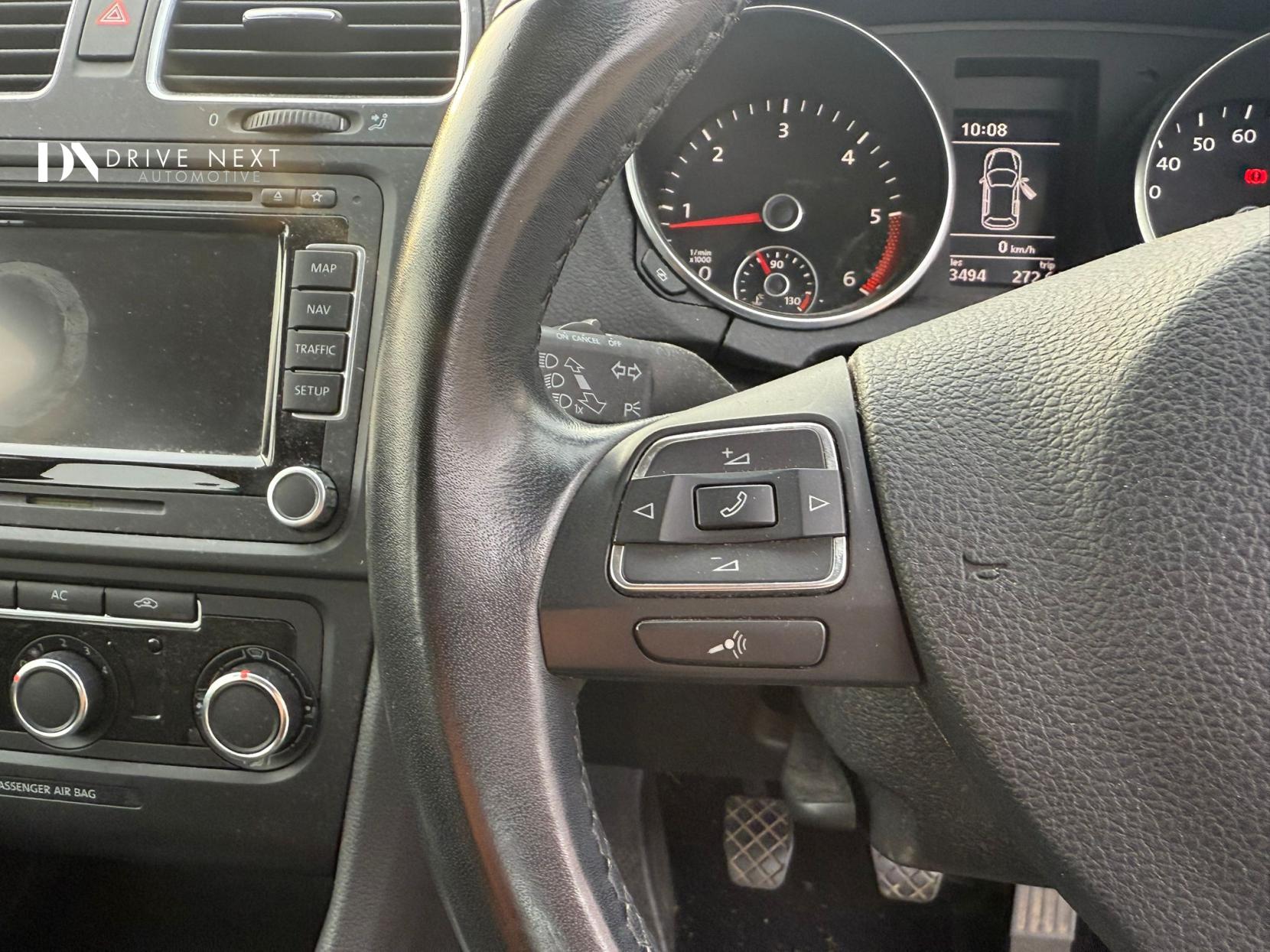 Volkswagen Golf 1.6 TDI Match Hatchback 5dr Diesel Manual Euro 5 (105 ps)