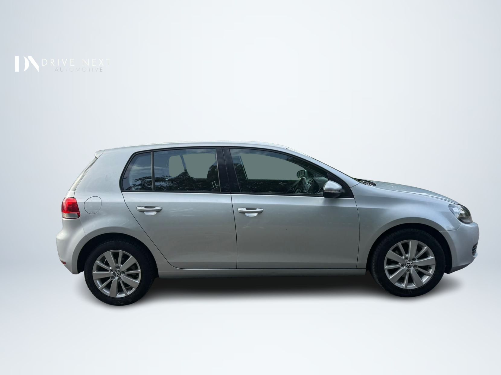 Volkswagen Golf 1.6 TDI Match Hatchback 5dr Diesel Manual Euro 5 (105 ps)