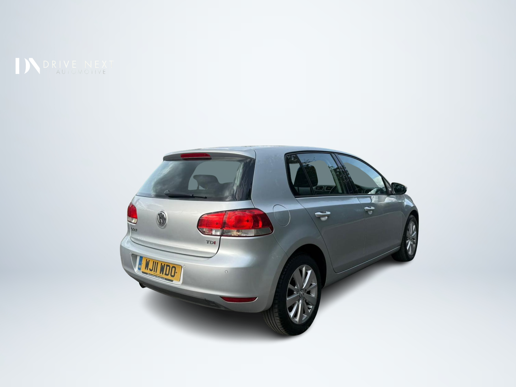 Volkswagen Golf 1.6 TDI Match Hatchback 5dr Diesel Manual Euro 5 (105 ps)