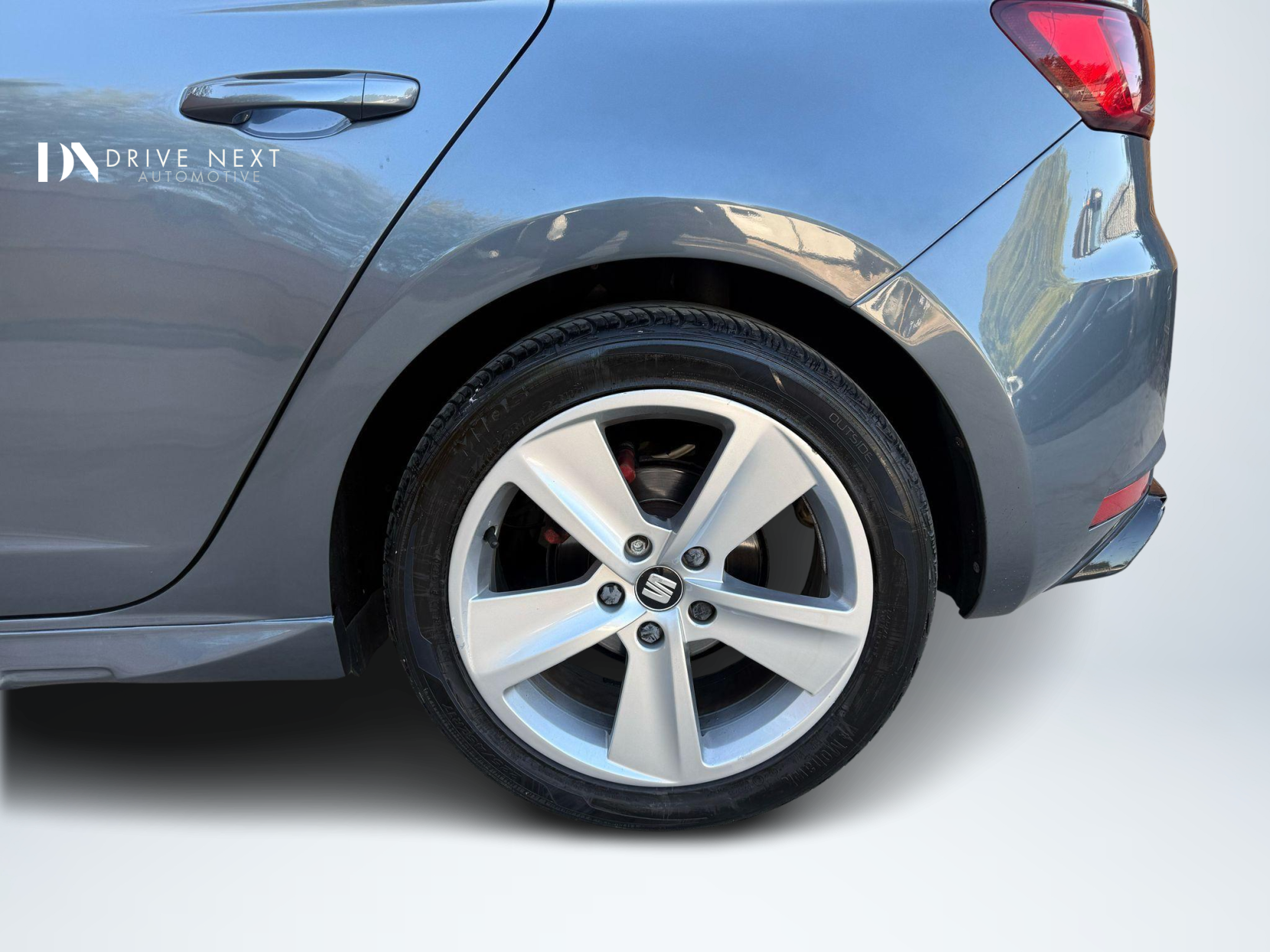 SEAT Leon 2.0 TDI CR FR Euro 5 (s/s) 5dr