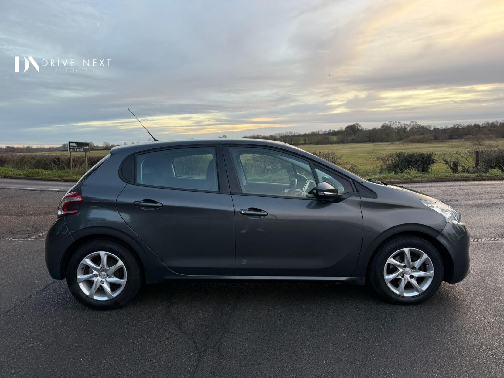 Peugeot 208 1.0 VTi Active Hatchback 5dr Petrol Manual Euro 5 (68 ps)