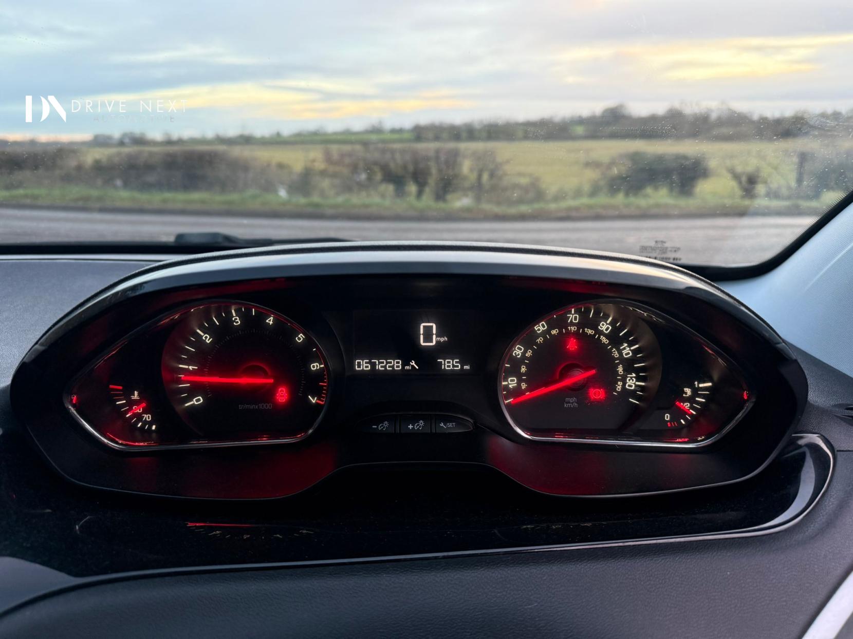 Peugeot 208 1.0 VTi Active Hatchback 5dr Petrol Manual Euro 5 (68 ps)