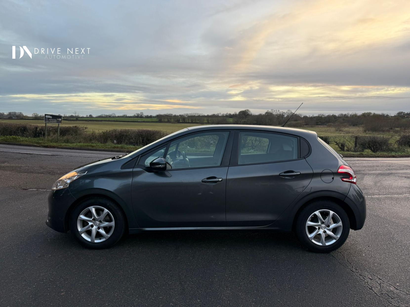 Peugeot 208 1.0 VTi Active Hatchback 5dr Petrol Manual Euro 5 (68 ps)